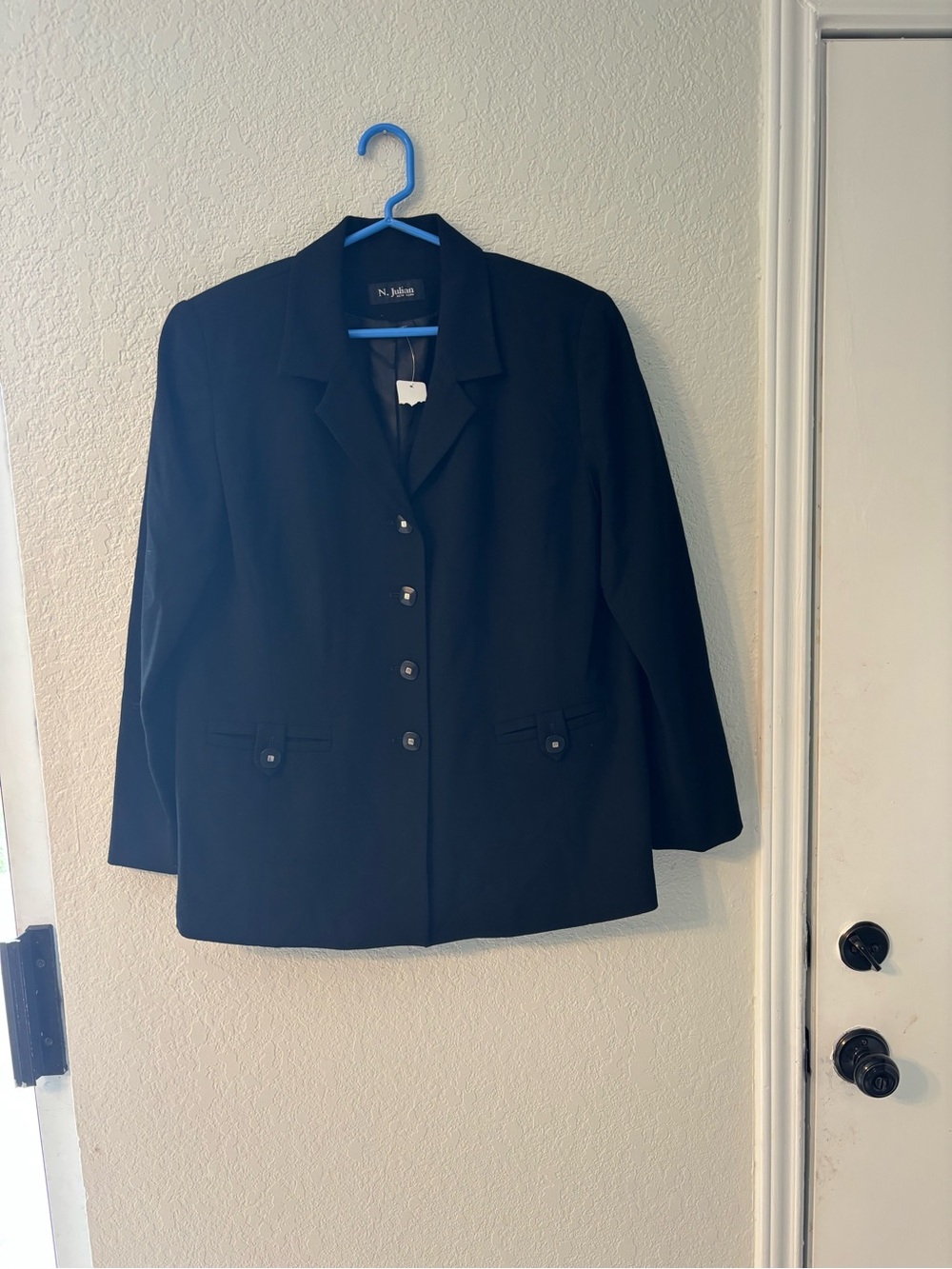 Black Button-Front Blazer Jacket